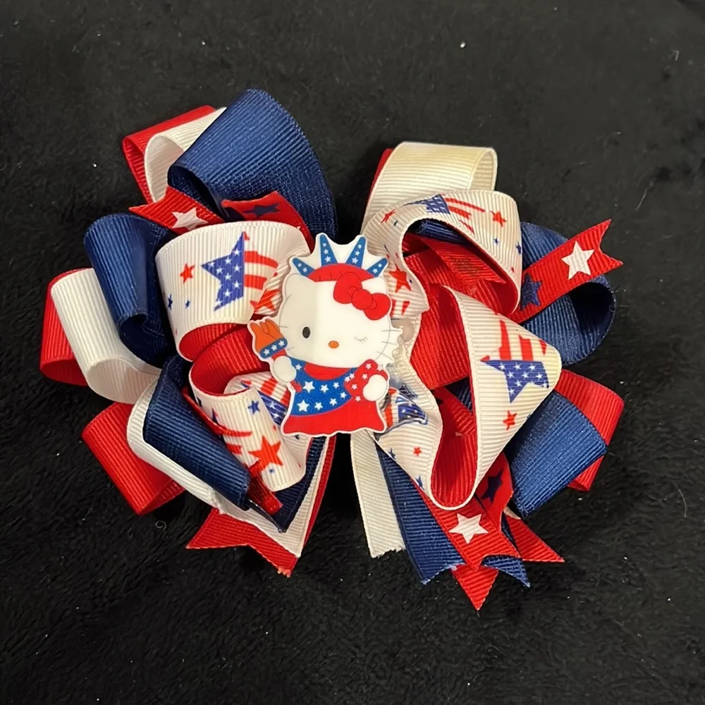 Hello Kitty Bundle - Picture 2 of 6